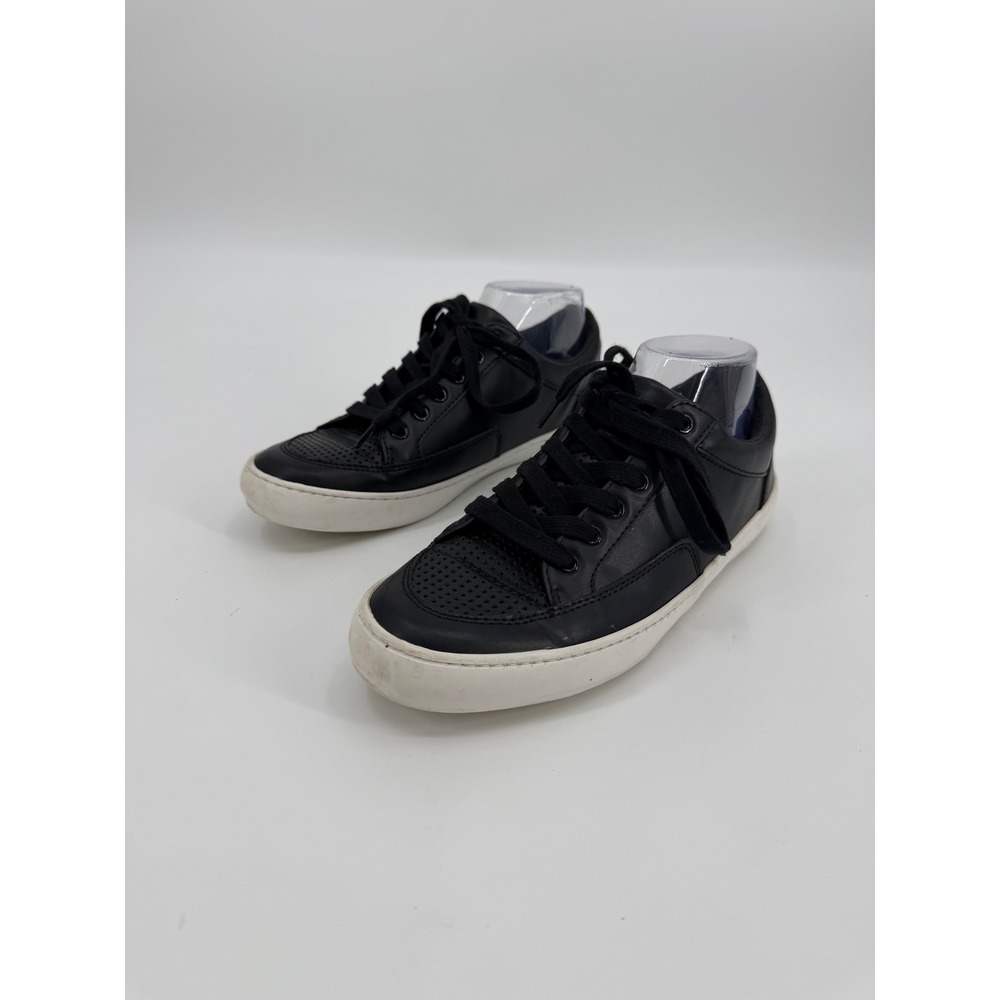 Banana Republic Perforated Leather Sneakers Black Low Top Mens 8.5 S/532893-01